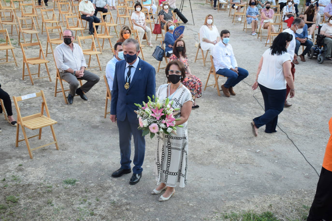 Fotos: Ofrenda floral a la Patrona