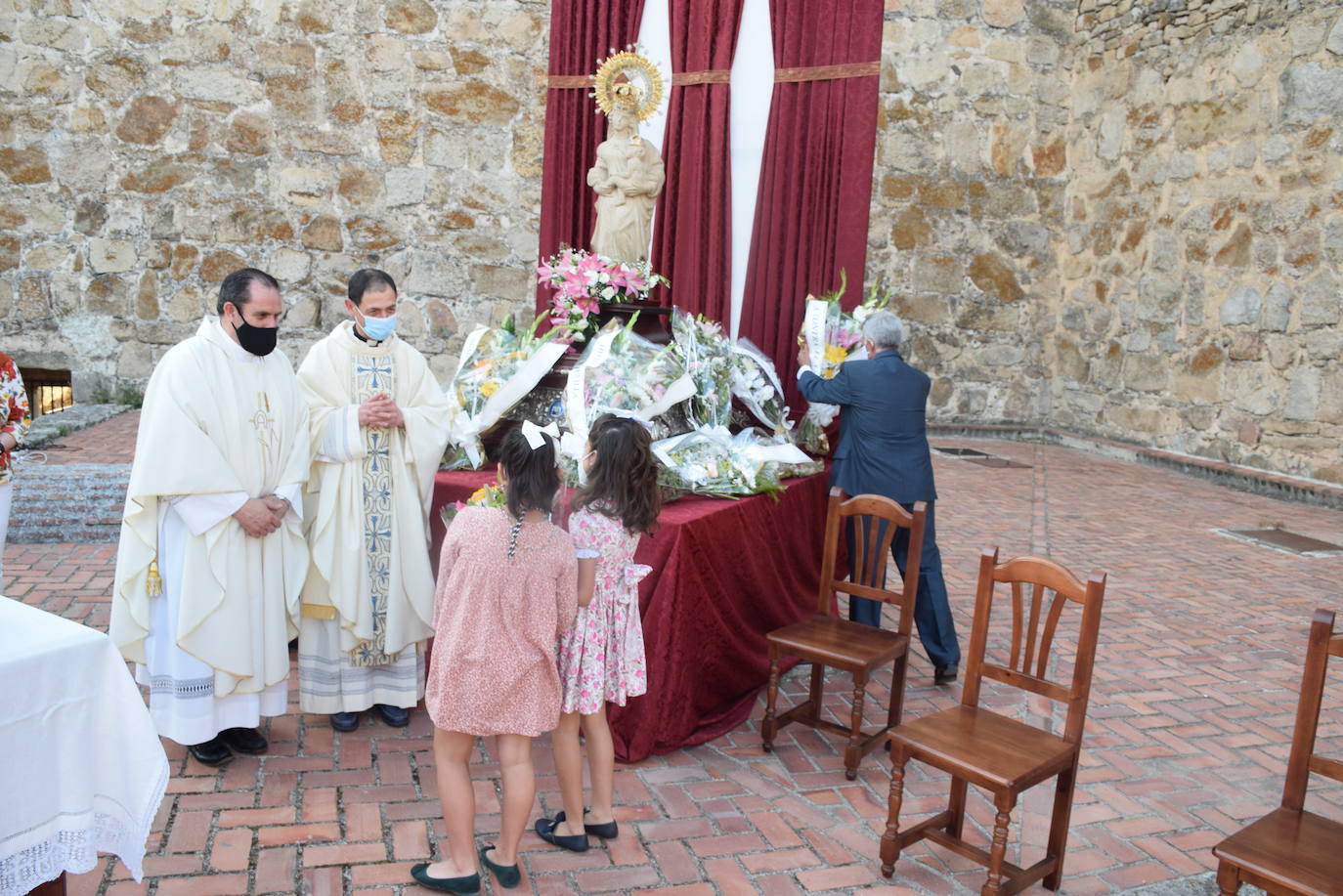 Fotos: Ofrenda floral a la Patrona