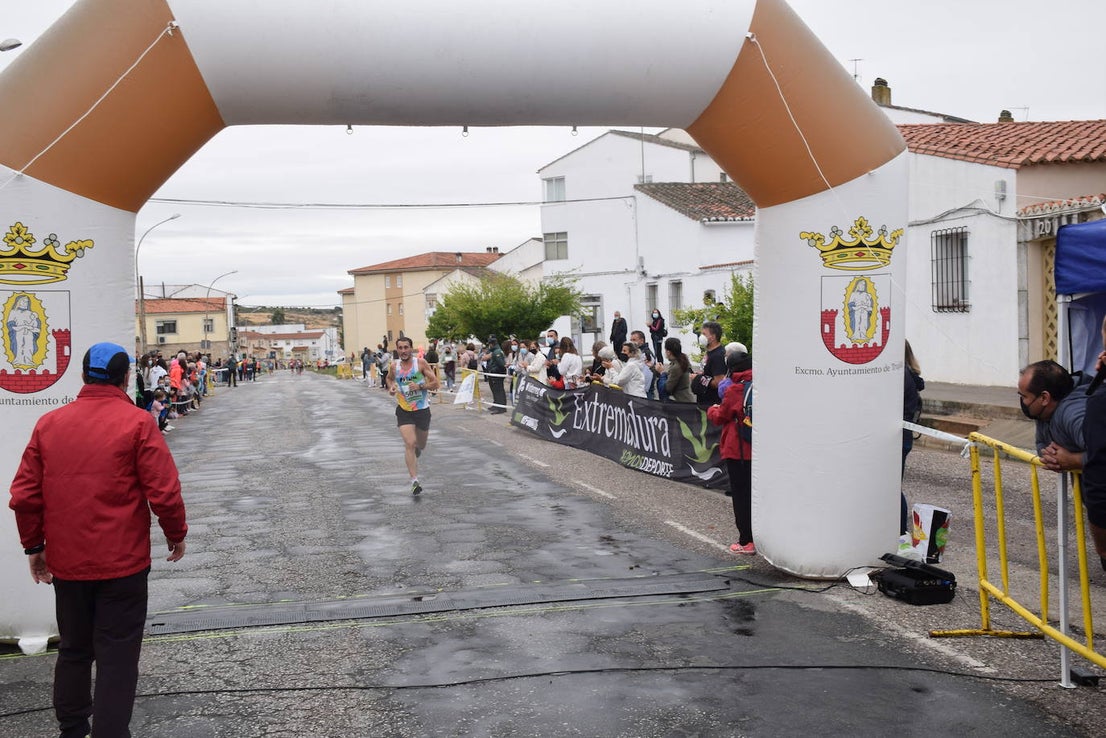 Fotos: Cross Popular Ciudad de Trujillo, con 140 corredores