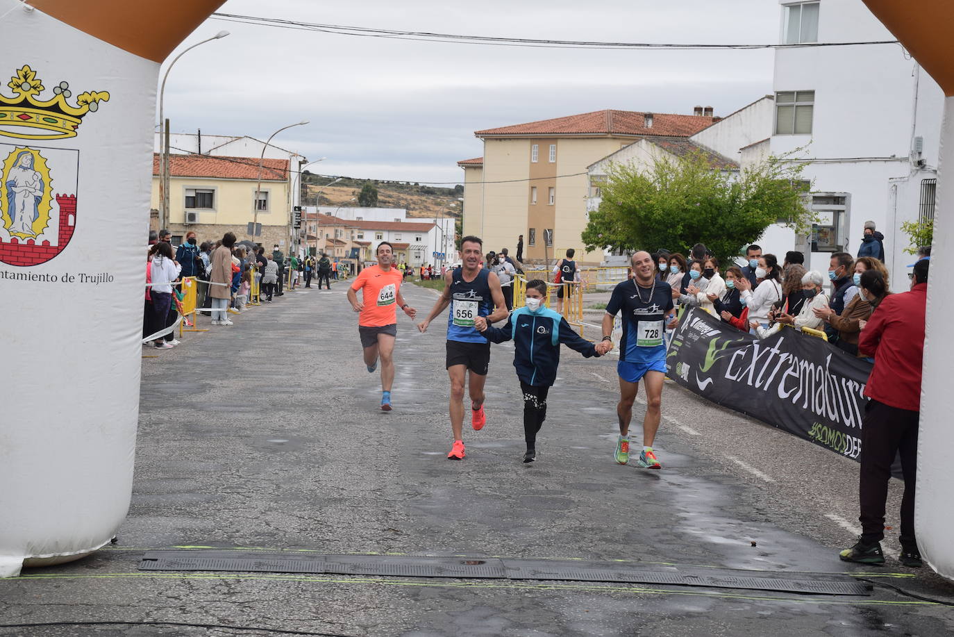 Fotos: Cross Popular Ciudad de Trujillo, con 140 corredores