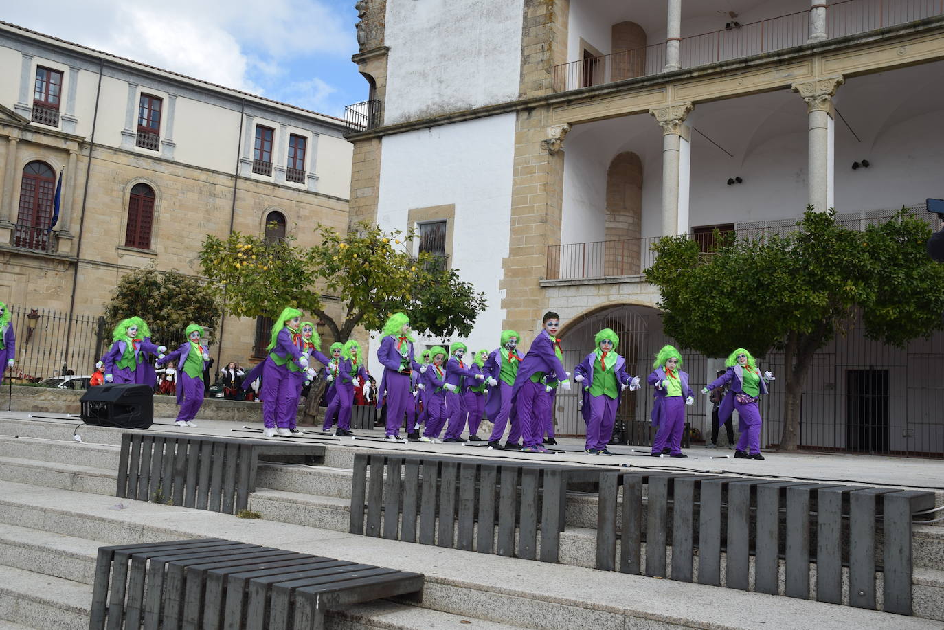 Fotos: Desfile y concurso de comparsas