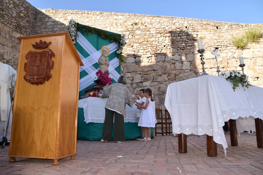 Fotos: La Patrona se llena de flores