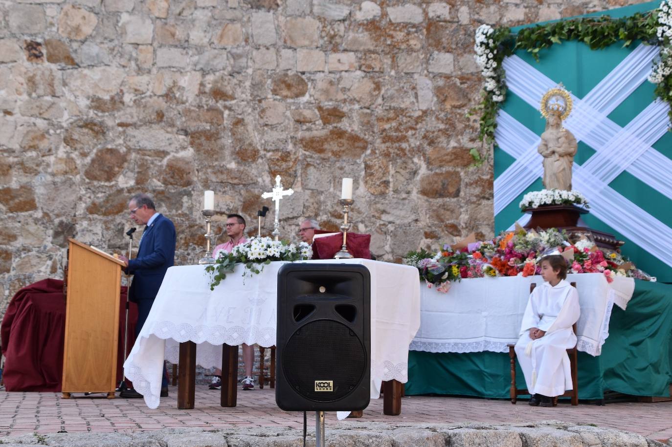 Fotos: La Patrona se llena de flores