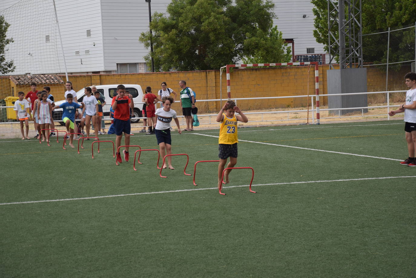 Fotos: Diversión en las escuelas deportivas municipales