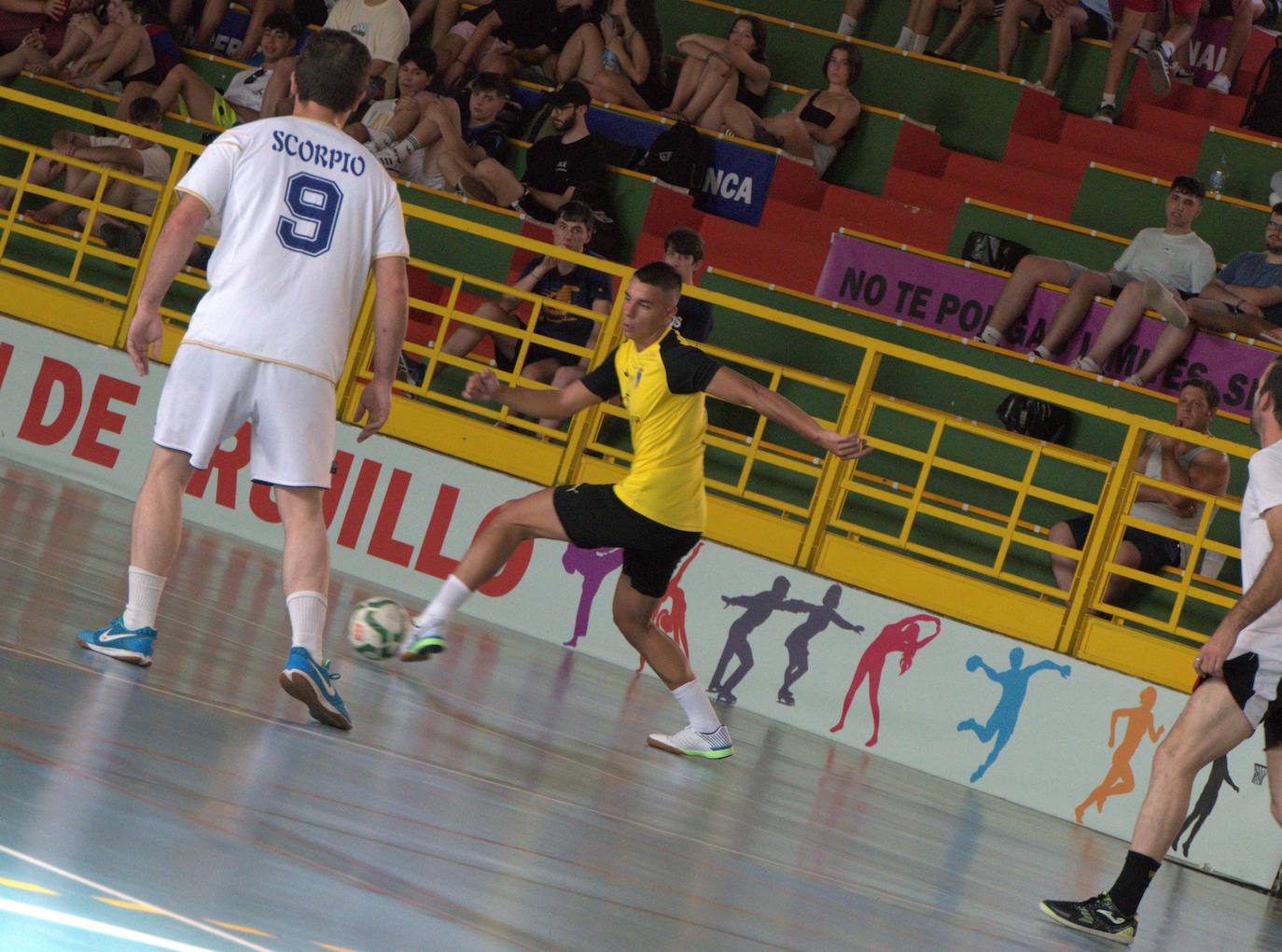 Torneo de 24 horas fútbol sala, de distintas categorías 