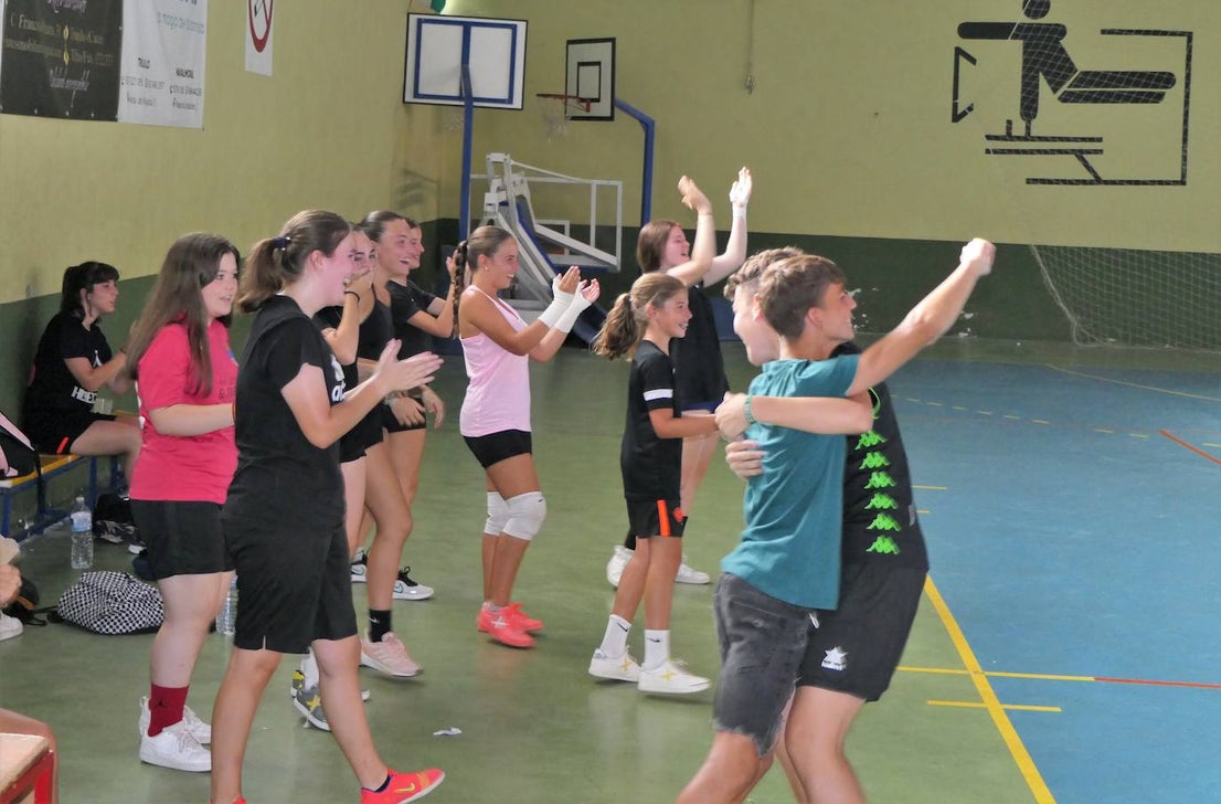Torneo de 24 horas fútbol sala, de distintas categorías 