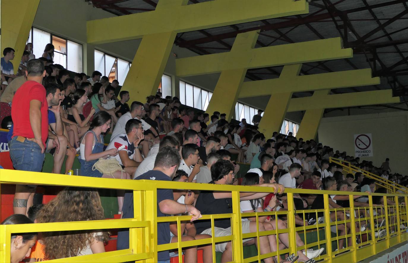 Torneo de 24 horas fútbol sala, de distintas categorías 