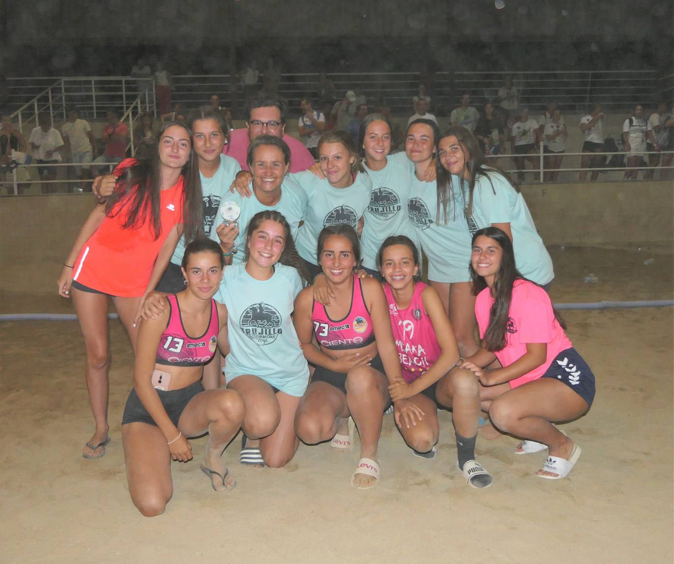 Fotos: II edición del torneo de balonmano playa 'Ciudad de Trujillo'