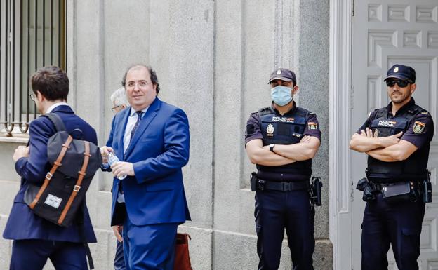 El diputado del PP Alberto Casero tras declarar en el Tribunal Supremo el pasado junio. 