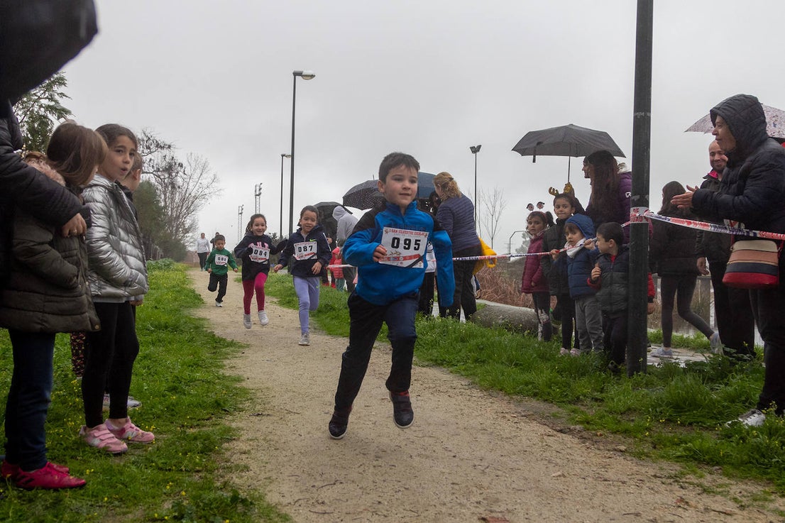 Fotos: I edición de la San Silvestre escolar