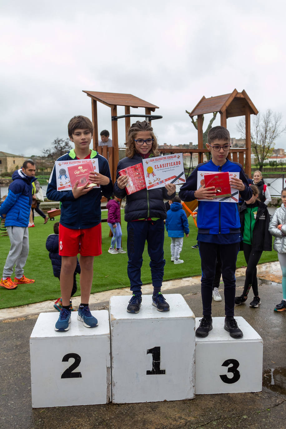 Fotos: I edición de la San Silvestre escolar