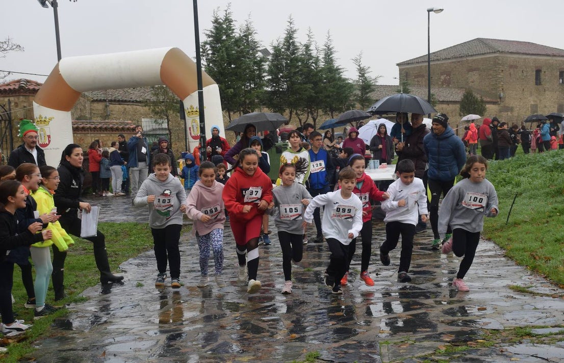 Fotos: I edición de la San Silvestre escolar