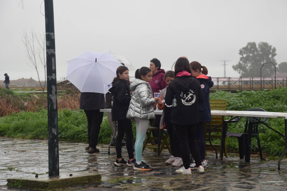 Fotos: I edición de la San Silvestre escolar