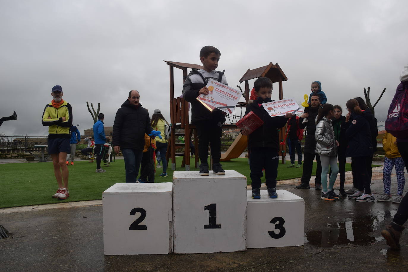 Fotos: I edición de la San Silvestre escolar
