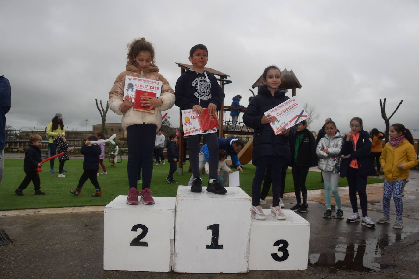 Fotos: I edición de la San Silvestre escolar