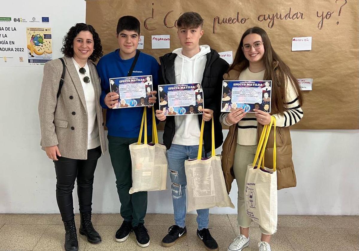 Tres estudiantes del Francisco de Orellana, premiados en 'Efecto Matilda'