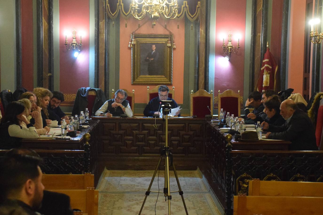 Una sesión plenaria con José Antonio Redondo e Inés Rubio