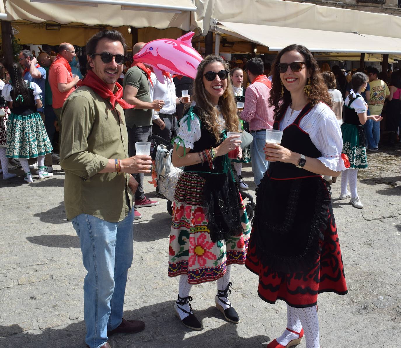 Un multitudinario y caluroso Chíviri