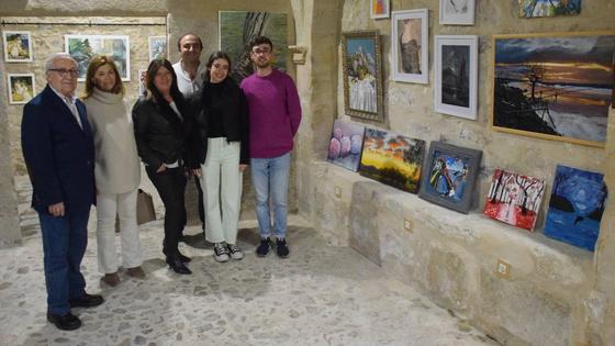 El colectivo Trujillo Pinta muestra sus últimas obras de arte