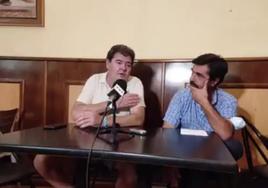 Genaro Sánchez, con su compañero Miguel Godoy en una rueda de prensa.