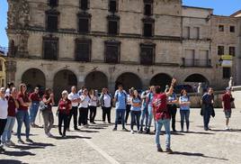 Estudiantes del ciclo formativo en una visita guiada.