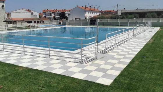 Las piscinas municipales abrirán al público el domingo 18 de junio