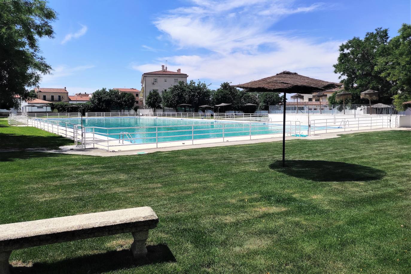 La apertura de las piscinas y el cross Ciudad de Trujillo, para este domingo