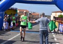 Jorge González y María Mercedes Pila, ganadores del Cross Ciudad de Trujillo