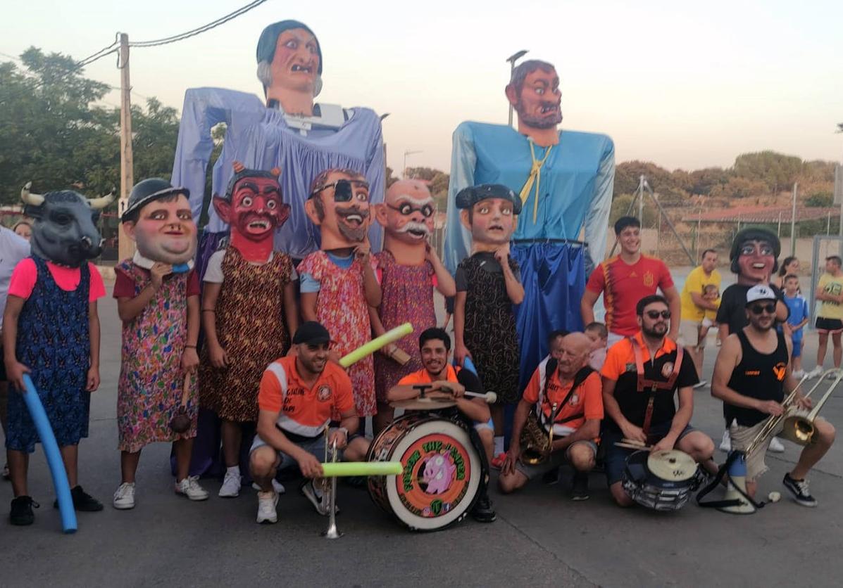 La Villa y Belén celebran sus fiestas patronales con diversas propuestas
