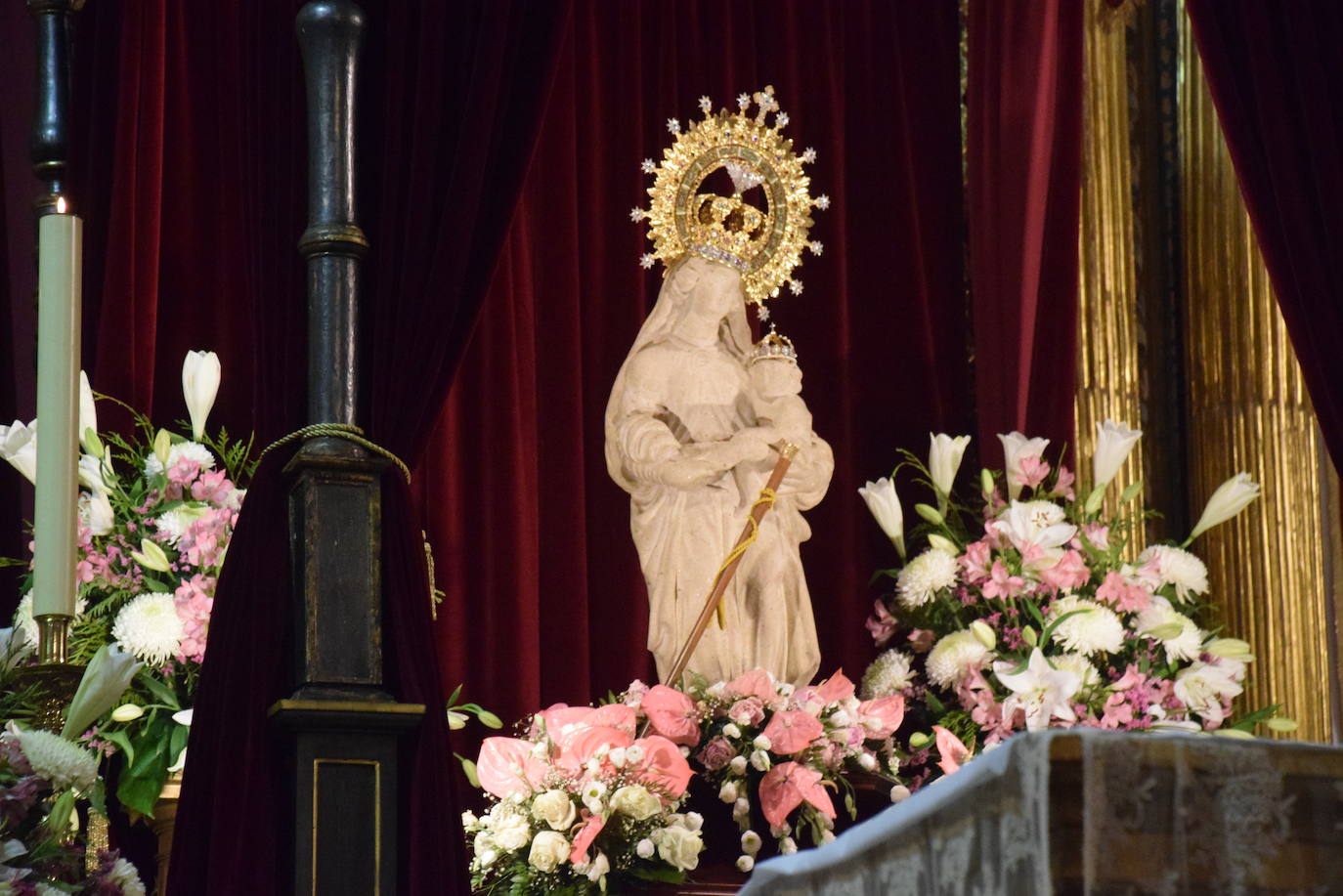 Presentación de los bebés a la Virgen