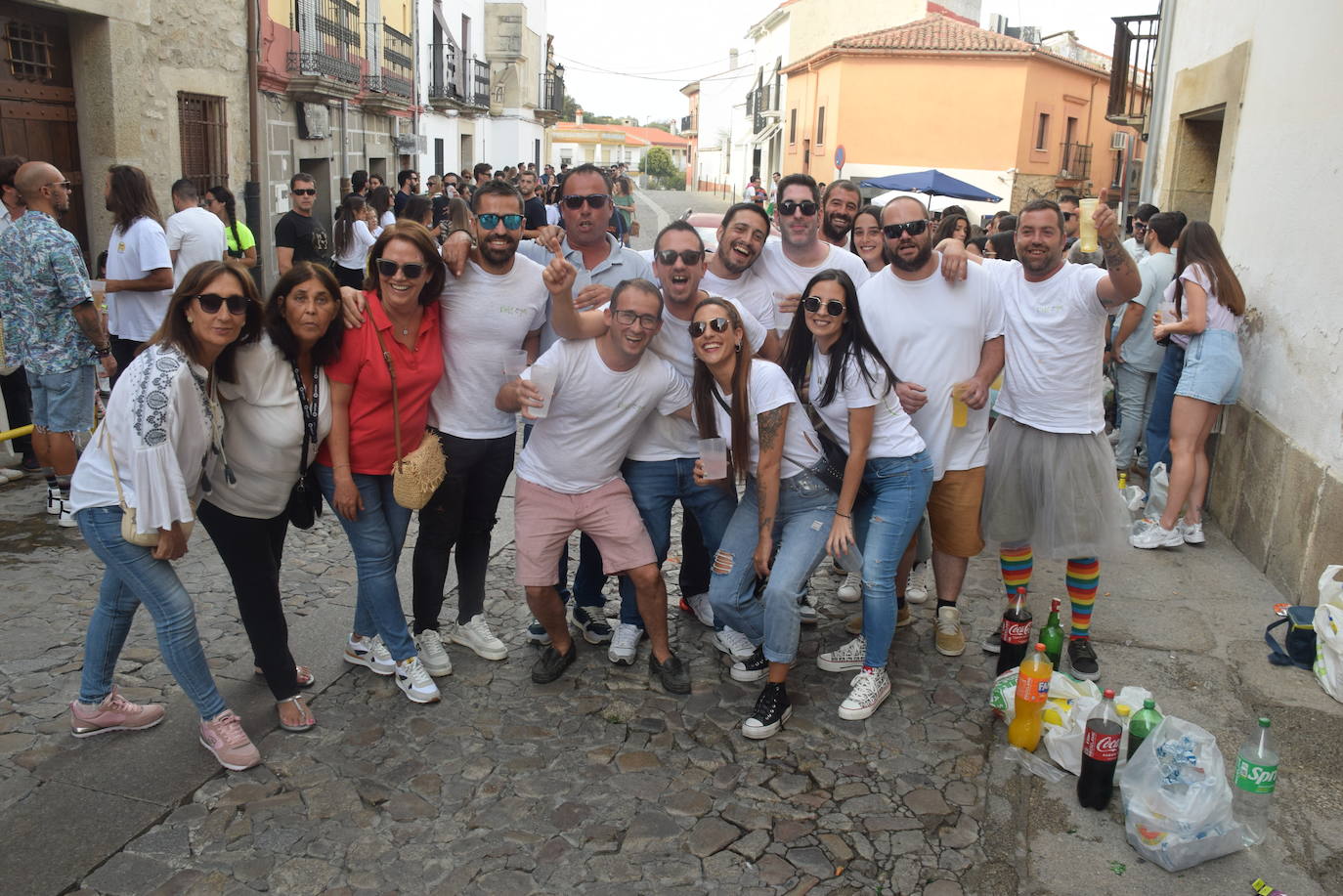 Ambiente festivo del día de la capea de las mujeres