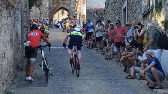 Restricciones al tráfico ante las pruebas ciclistas y la Marcha Contra el Cáncer