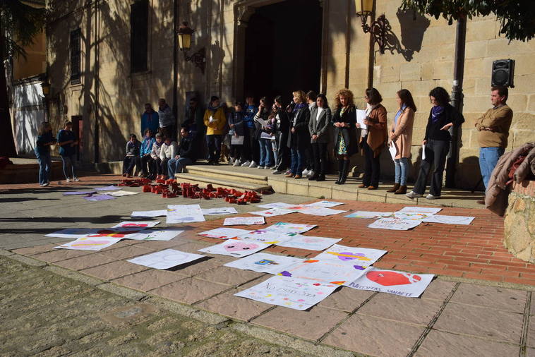 Participantes en el acto reivindicativo
