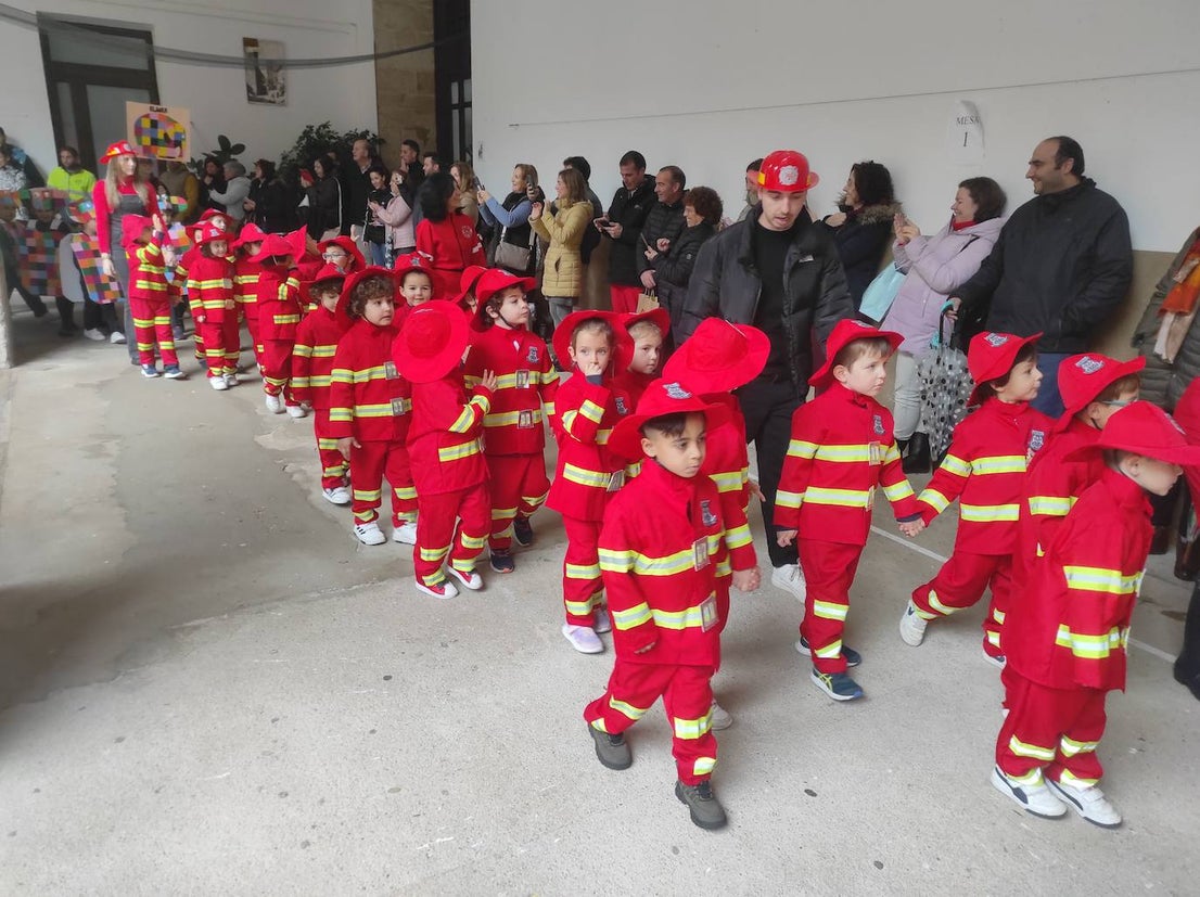 El Carnaval en el colegio María de la Paz Orellana