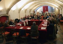 Participantes y expertos en la jornada celebrada en La Coria.