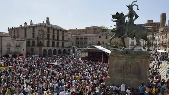 La fiesta del Chíviri contará con 'El gato con jotas' para su festival del sábado