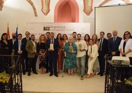 Premiados, organizadores, autoridades, miembros del jurado, representantes de diversas instituciones