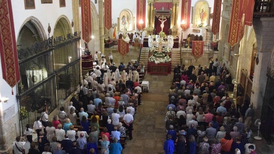 Las fiestas patronales echan a andar esta noche con la bajada de la Virgen