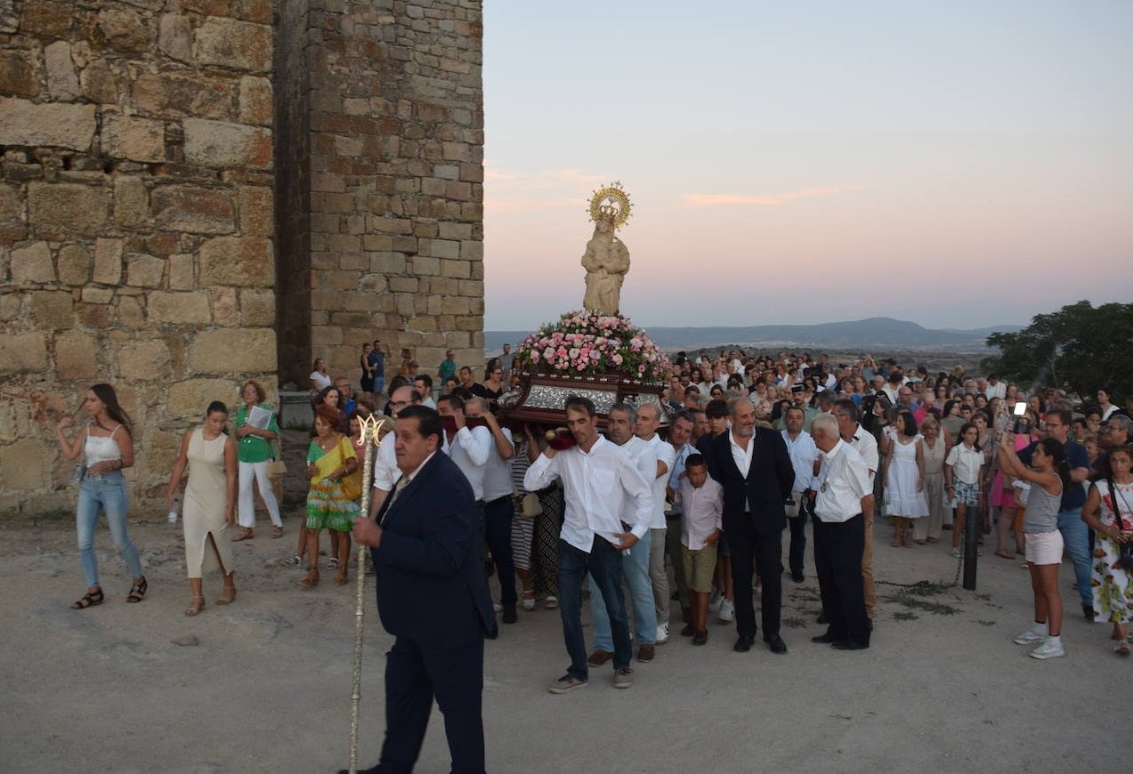 Bajada de la Patrona a la iglesia de San Martín