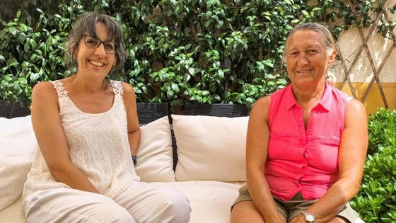 La pasión de Marisa López y Asun Pablos por el folclore durante 44 años