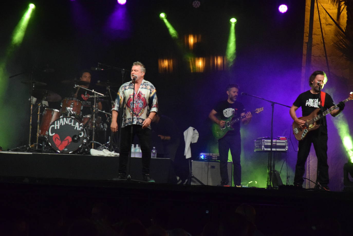 Gran ambiente en el día de la capea de las mujeres