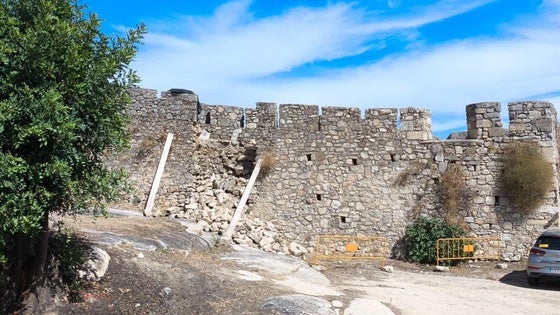 La Junta destina 46.400 euros para recuperar el tramo de muralla caído en abril