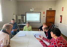 suarias de Aspace Cáceres, validando textos a lectura fácilácil.