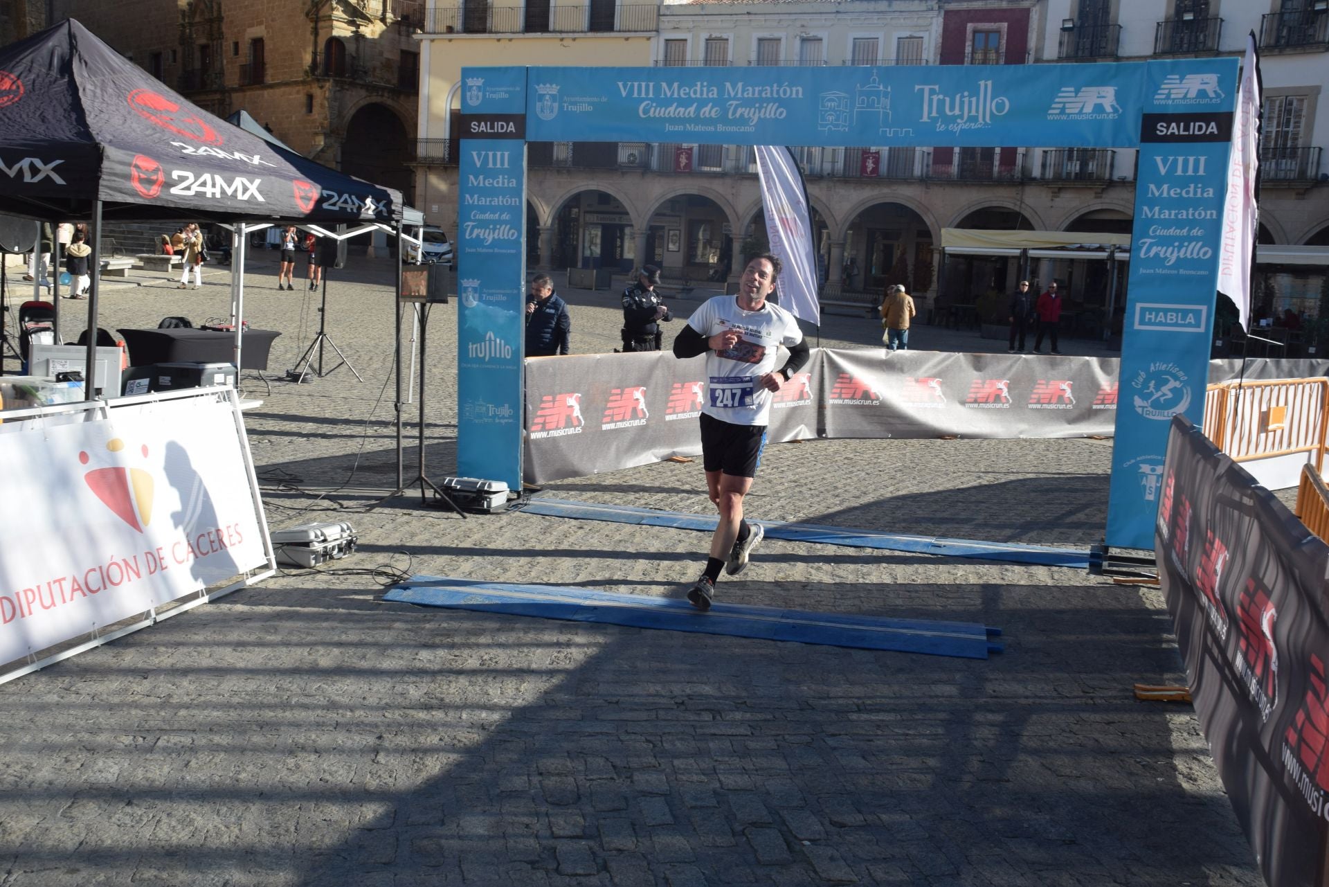 La Media Maratón Ciudad de Trujillo, con 103 corredores