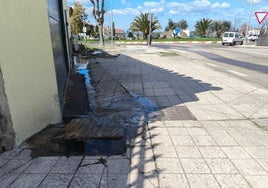 Zona afectada por la salida de aguas fecales.
