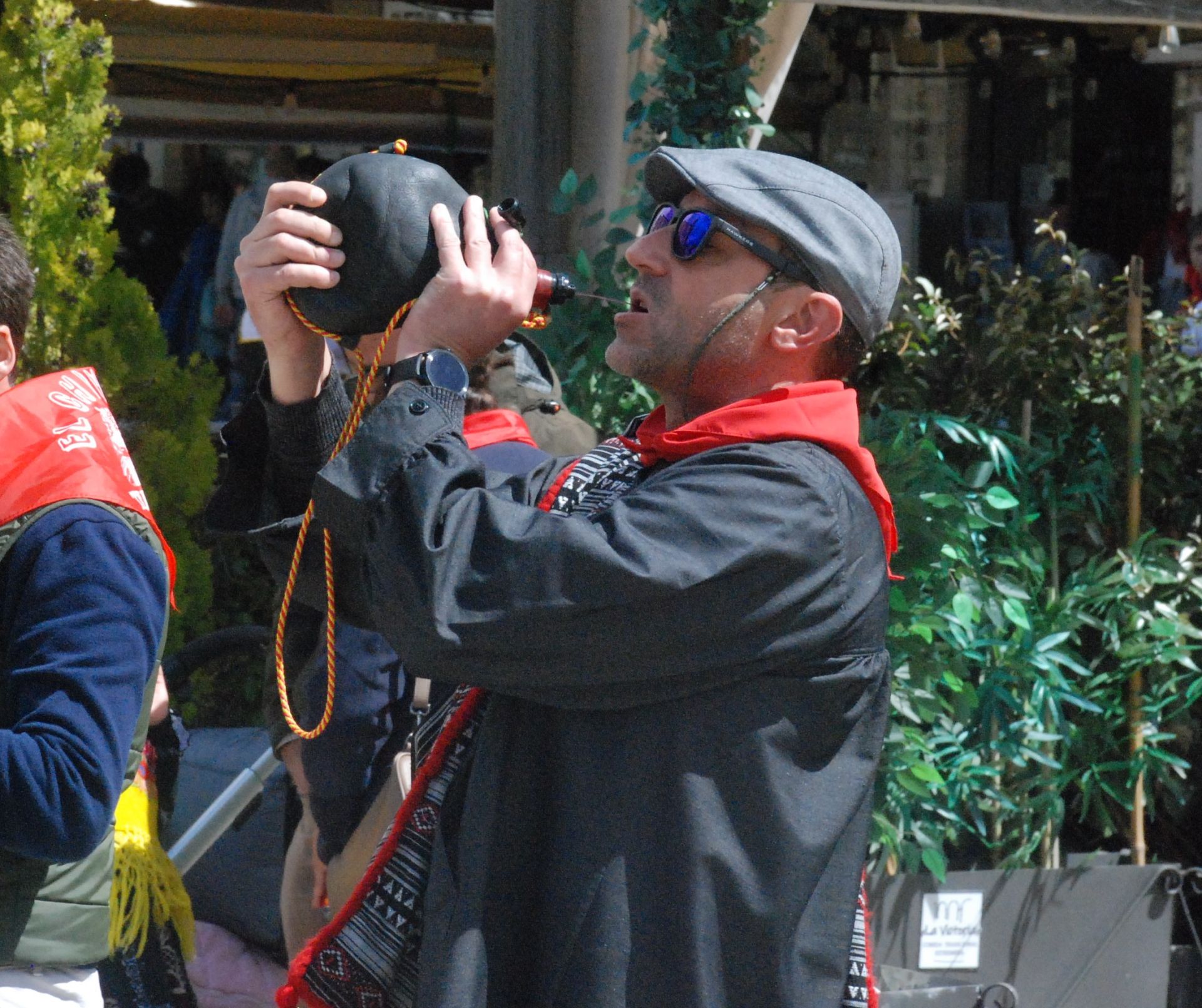 Miles de personas en el Chíviri