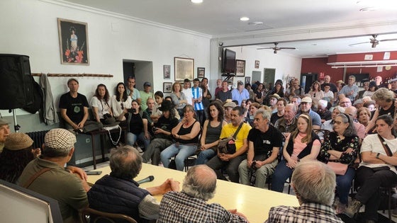 Huertas de Ánimas se vuelca con la trashumancia y con su pastor José Manuel Sánchez
