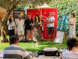 Presentación de los diferentes programas.