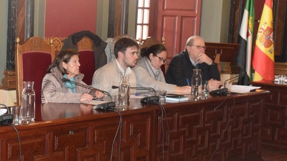 El Consistorio vuelve a sacar a licitación el servicio de ayuda a domicilio del Sepad