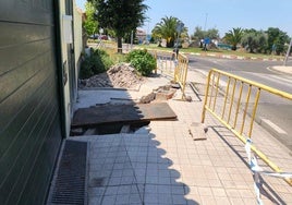 Situación de la obra en la avenida de Miajadas.